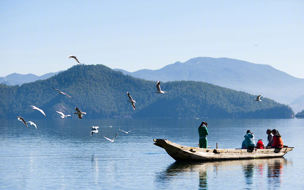 云南泸沽湖。图/视觉中国