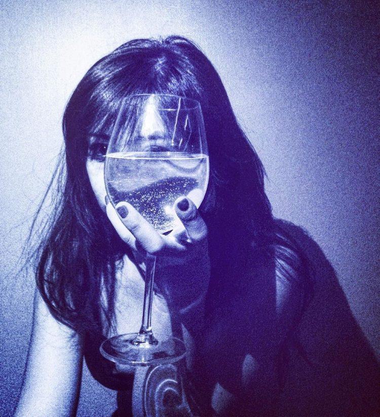 超现实的圆珠笔绘画